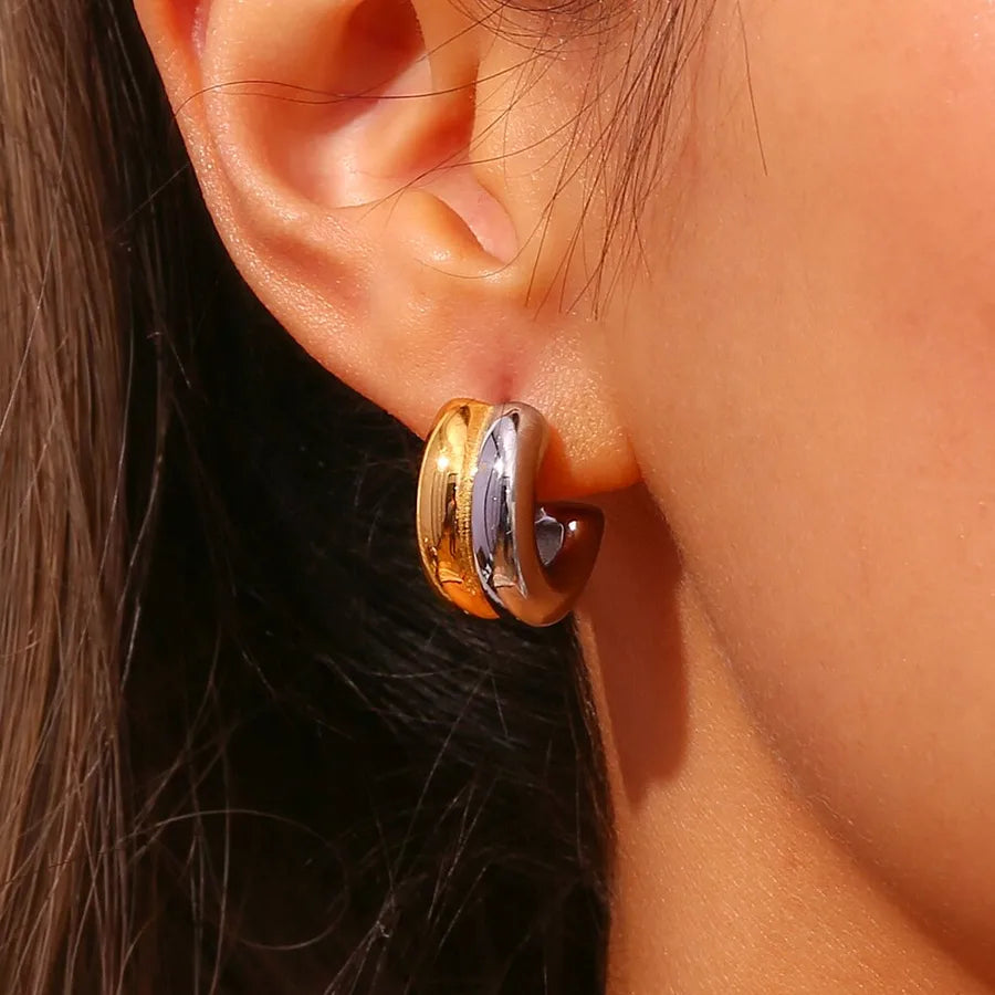 1 Piece Nordic Style Simple Style Commute C- Shaped Contrast Color Irregular 316 Stainless Steel  18K Gold Plated Butterfly Backs Earrings