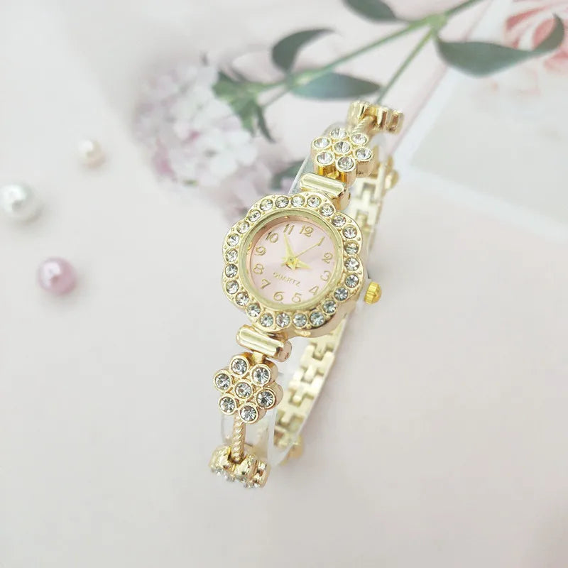 Elegant Flower Single Folding Buckle Quartz Watch Women's Watches
