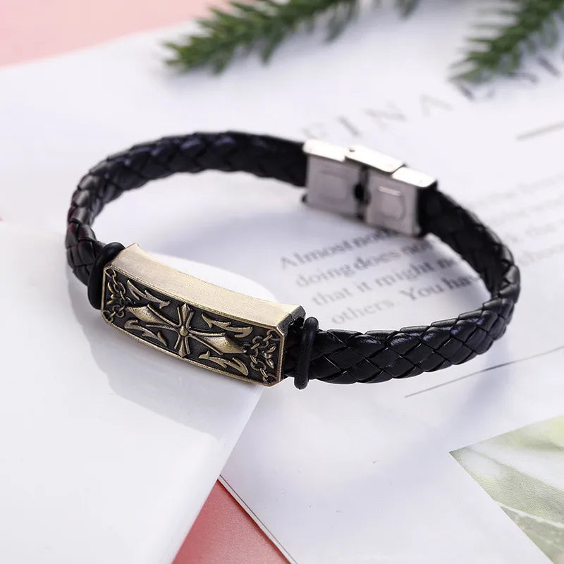 Business Hip-Hop Solid Color 304 Stainless Steel Pu Leather Alloy Men's Bangle Men Cord & Leather Bracelets