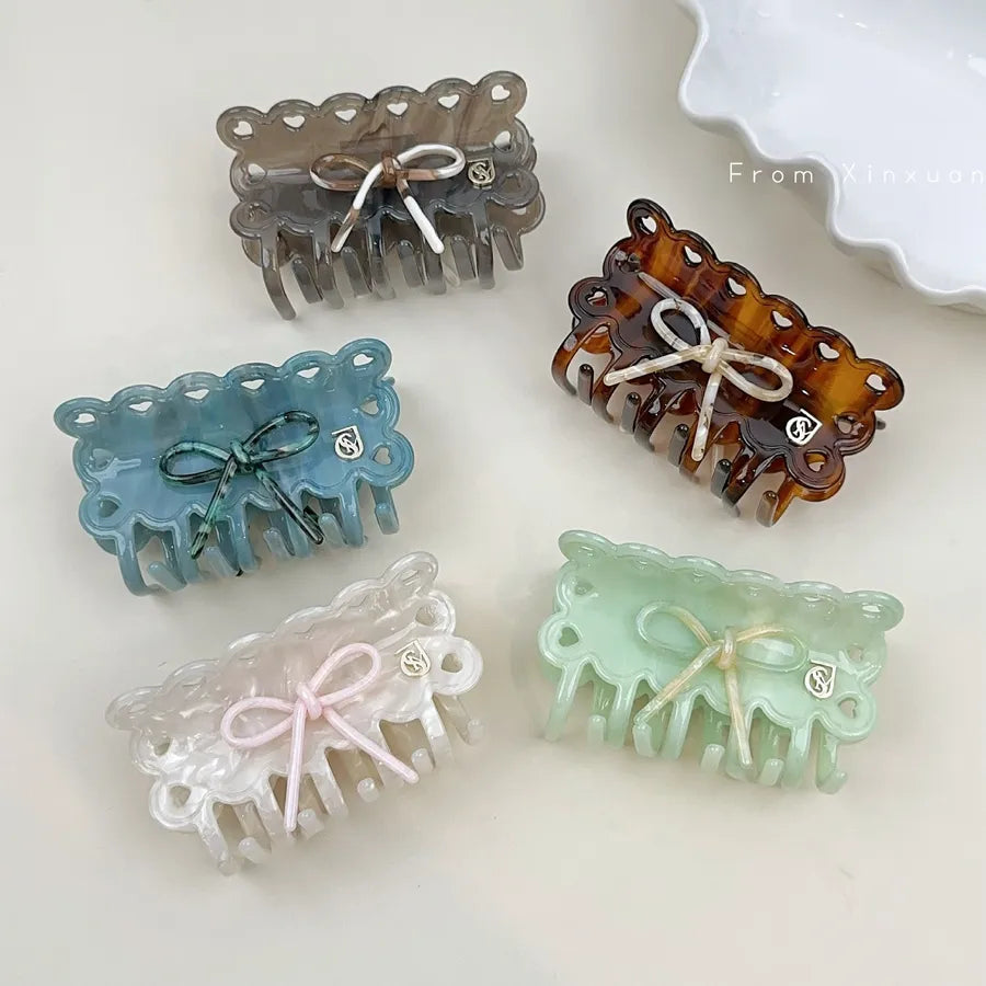 Elegant Butterfly Knot Hollow Out Hair Clip Versatile Shark Clamp Design Hair Accessories For Women Acetate Material Hairpin