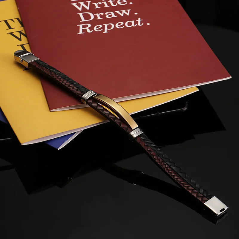 Retro Solid Color 304 Stainless Steel Pu Leather Men's Bracelets Men Cord & Leather Bracelets