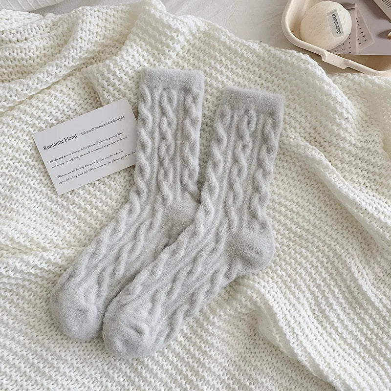 Sweet Women's Solid Color Polyester Ankle Socks A Pair