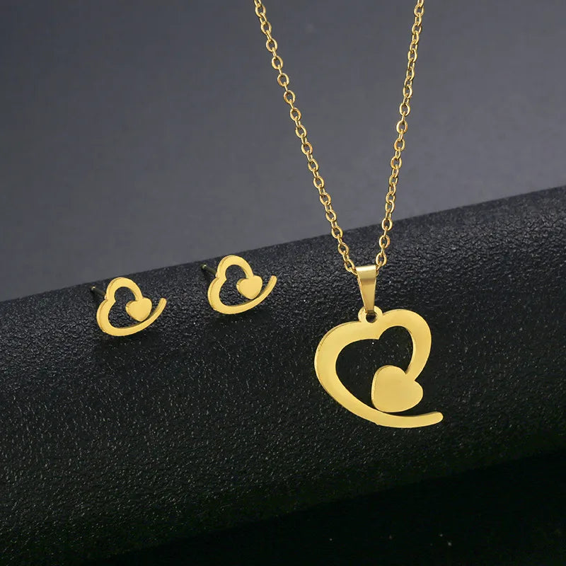 Wholesale Jewelry IG Style Casual Streetwear Moon Hand Of Fatima Butterfly 201 Stainless Steel cable chain Small Stud Earrings Necklace