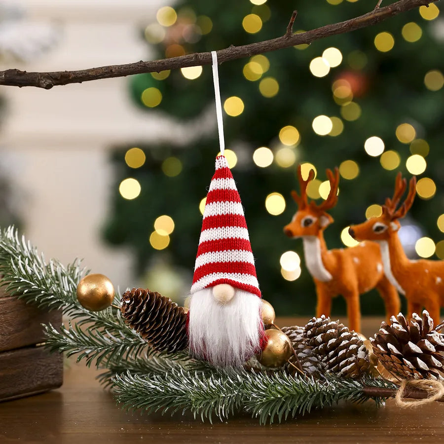 New Christmas Decorations Knitted Red Pendant Faceless Santa Claus Ornament For Christmas Tree American And Cartoon Style