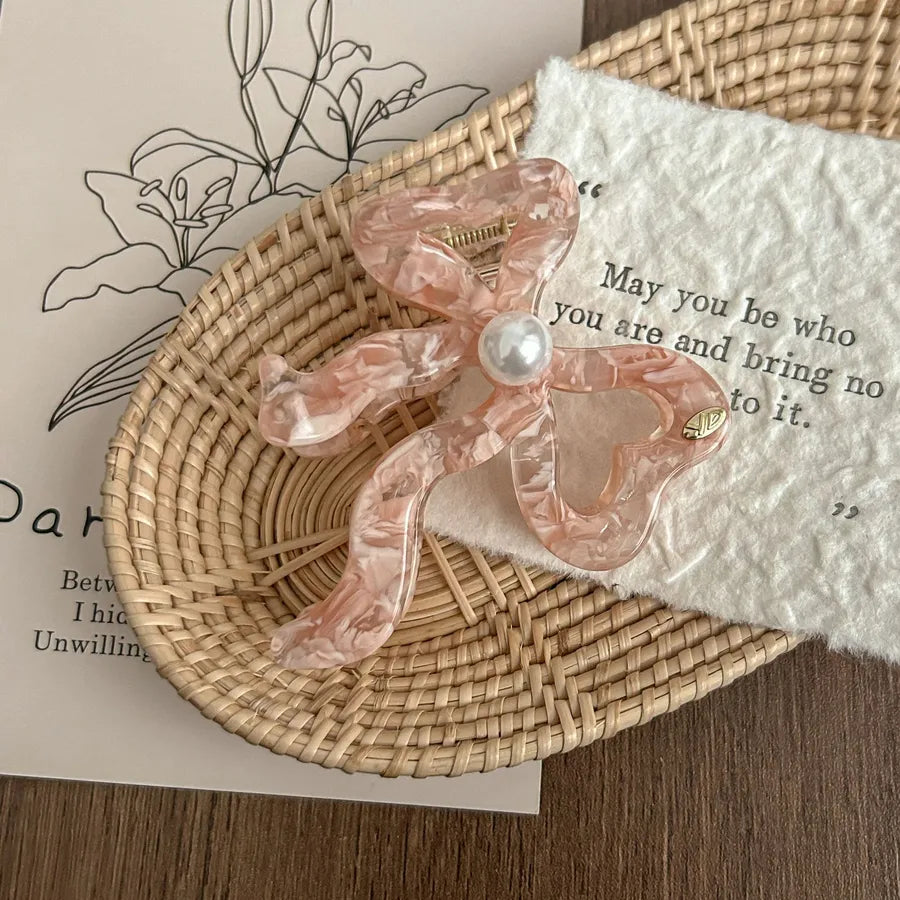 Light Luxury Elegant Butterfly Pearl Zircon Hair Clip for Women Summer Niche Design High-end Shark Clip Large Hair Bun Claw Clip