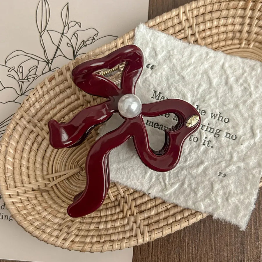 Light Luxury Elegant Butterfly Pearl Zircon Hair Clip for Women Summer Niche Design High-end Shark Clip Large Hair Bun Claw Clip