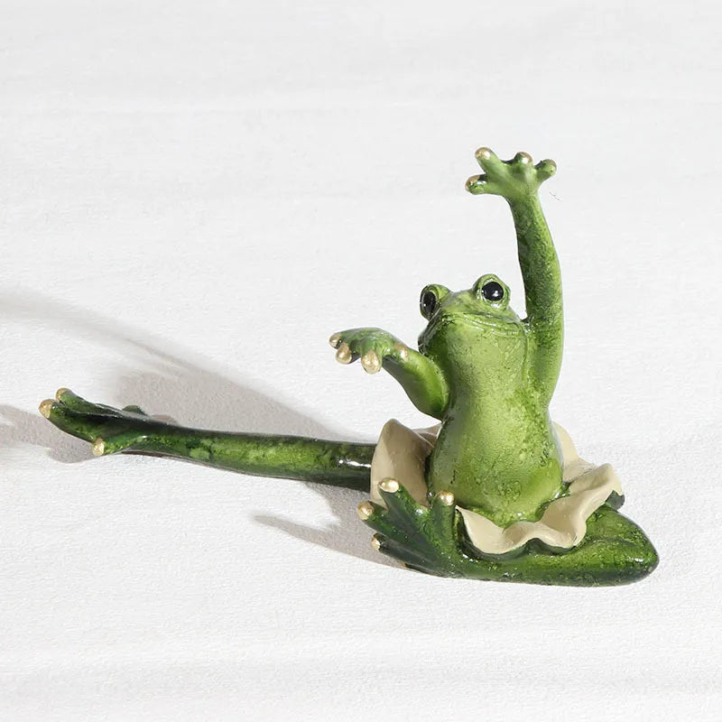 Cute Frog Resin Ornaments Artificial Decorations