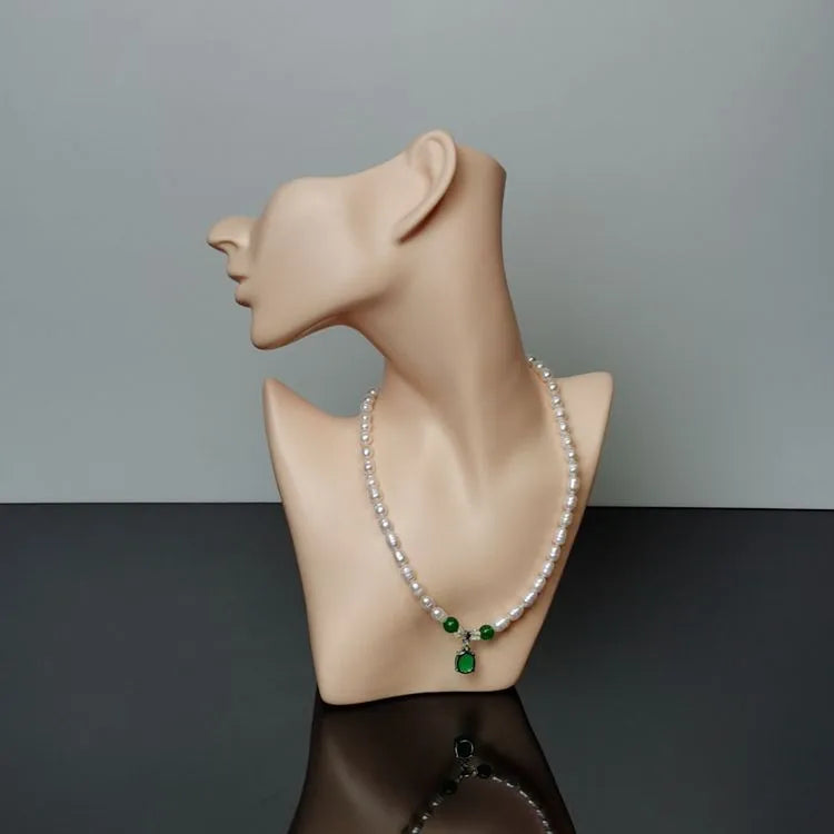 Plastic PVC fake head model black creative half face jewelry head necklace earrings portrait neck display stand dummy head