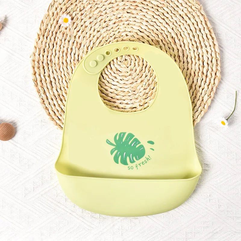 Casual Cute Cartoon Flower Silica Gel Burp Cloths Bib Baby Accessories