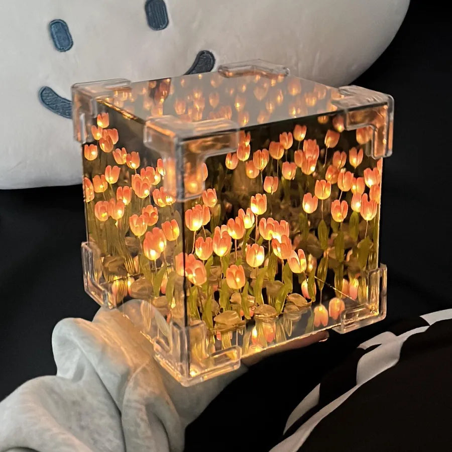Handmade diy flower sea cube Tulip three-dimensional night light material girlfriend couple girlfriends birthday gift