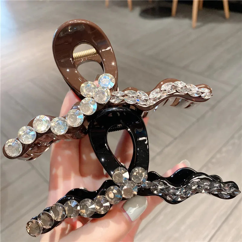 Elegant Romantic Sweet Water Diamond Wave Shark Clip Fashionable Round Brick Hair Clip Precise Pressing Hair Card Women's Headwear