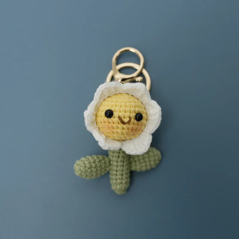 1 Piece Cute Pastoral Flower yarn Women's Bag Pendant Keychain