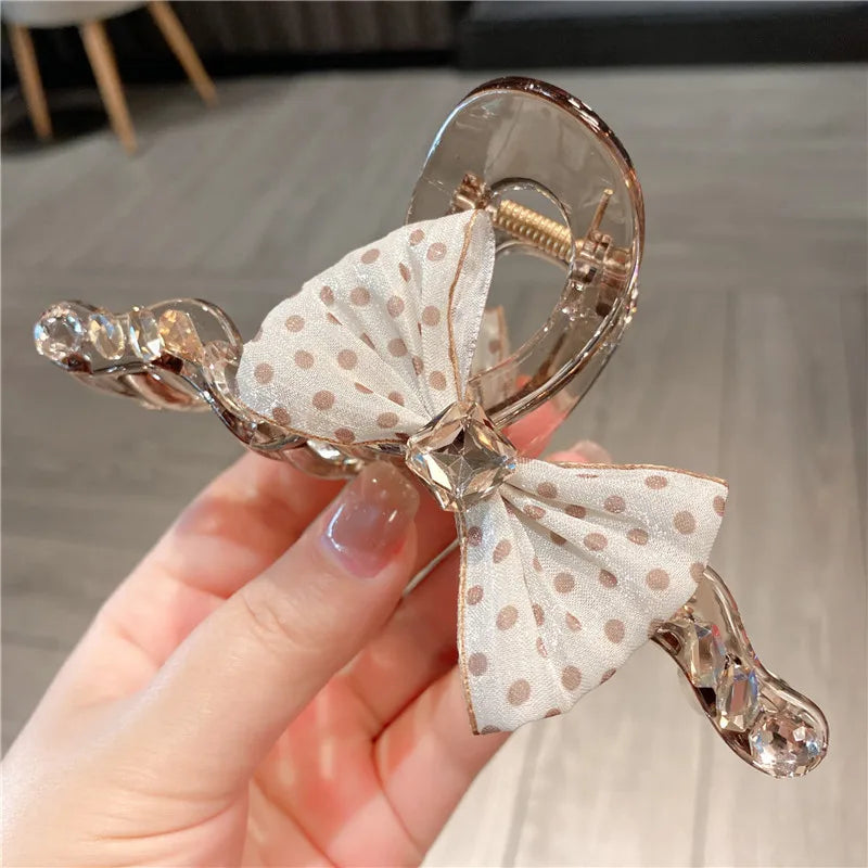 Acrylic Zircon Wave Hair Clip Women High-End Feeling Bow Knot Back Of Head Bun Shark Clamp Hair Accessories Sweet Style