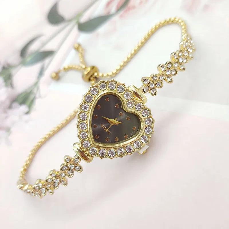 Elegant Lady Heart Shape Buckle Quartz Watch Women's Watches