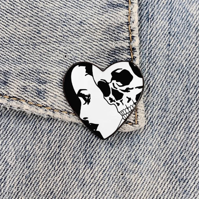 Funny Pin Human Skull Alloy Unisex Brooches
