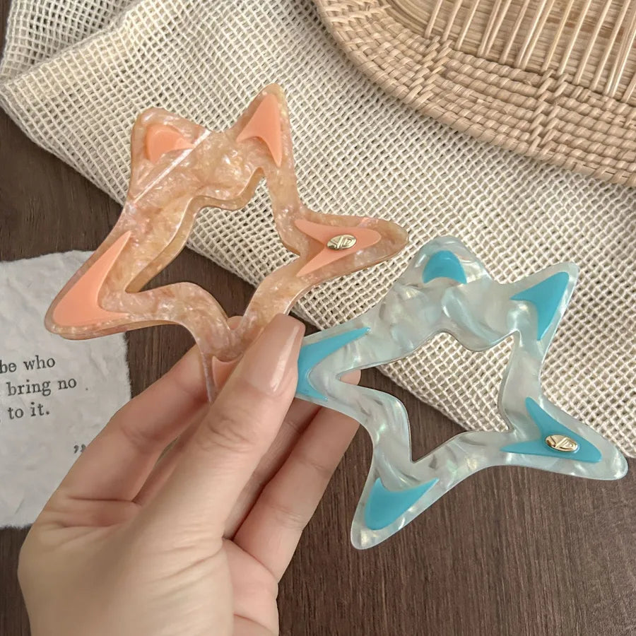 Elegant Large Hollow Star Hair Clip Women's Style Hair Accessories Shark Clip Back Of Head Hair Decorations Fashionable Hair Grips
