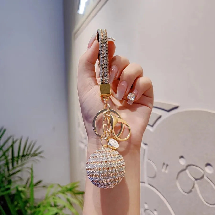 Creative Letter Crystal Ball Keychain Luxury Car Keyring Elegant Bag Charm Christmas Valentine's Day New Year Gift