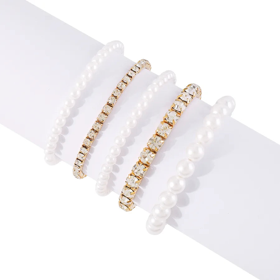 Elegant Vintage Style Shiny Geometric Imitation Pearl Iron Inlay Rhinestones Women's Bracelets