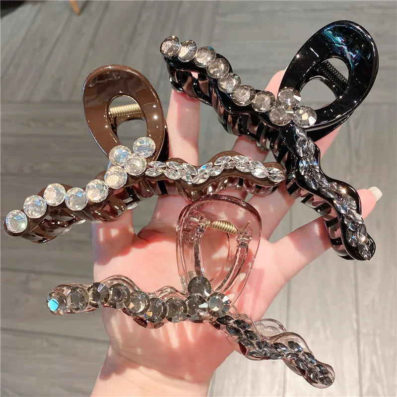 Elegant Romantic Sweet Water Diamond Wave Shark Clip Fashionable Round Brick Hair Clip Precise Pressing Hair Card Women's Headwear