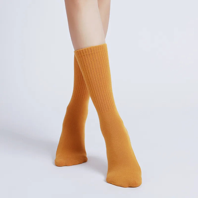 Unisex Casual Sports Letter Stripe Cotton Crew Socks A Pair
