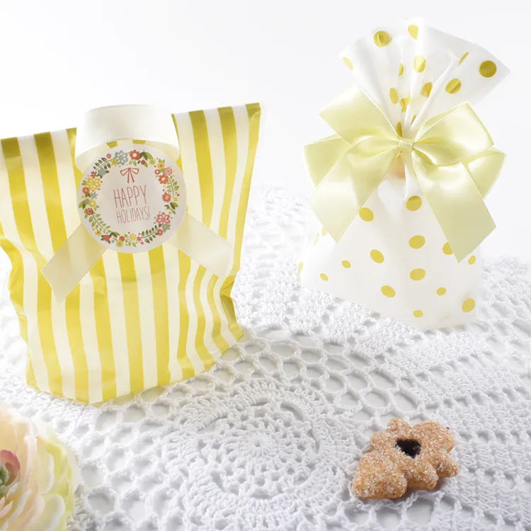 Cute Stripe Polka Dots PP Casual Gift Bags Party Supplies Gift Wrapping Supplies 1 Piece