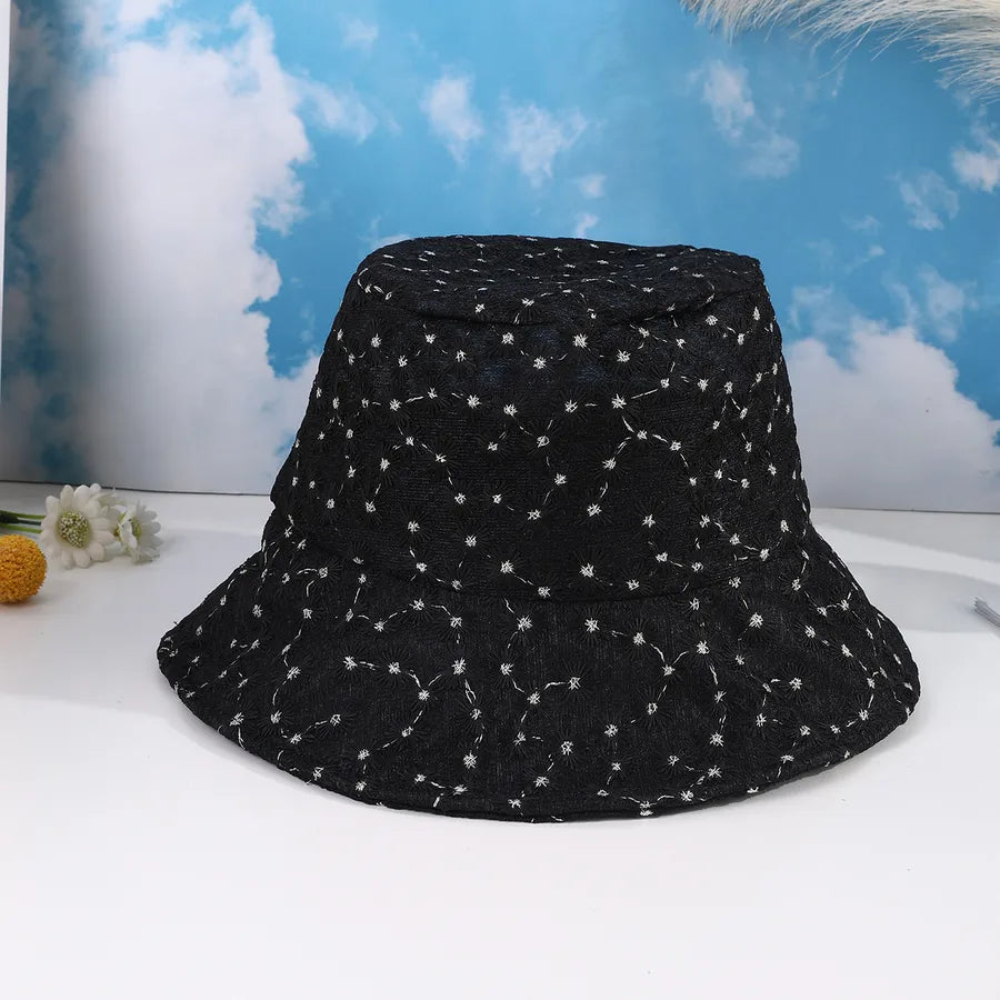 Women's Casual Japanese Style Korean Style Daisy Embroidery Hollow Out Wide Eaves Bucket Hat