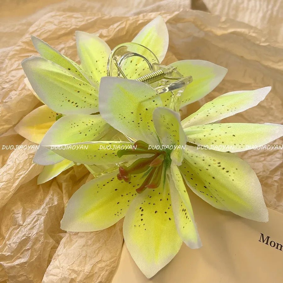 Elegant Pastoral Women's Flower Cloth Hair Clip Hair Claws