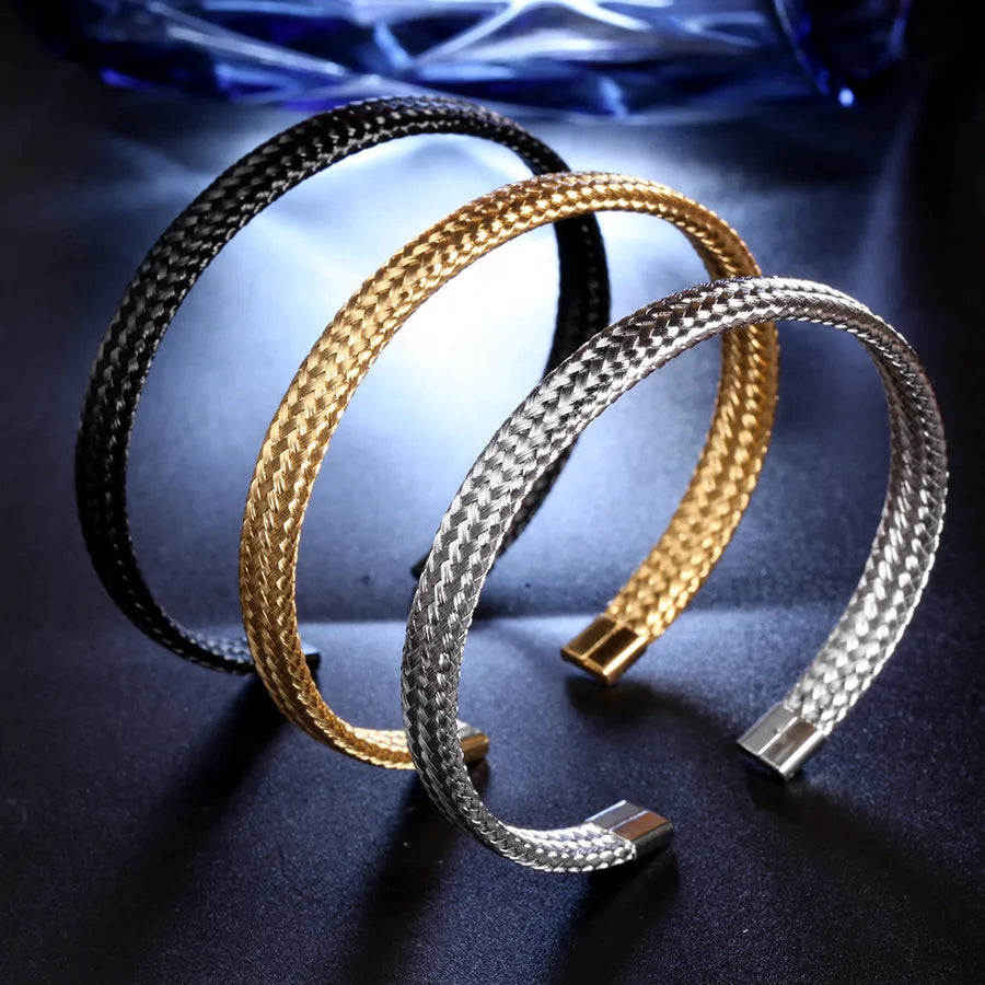 Retro Solid Color Titanium Steel Metal None 18K Gold Plated Men'S Bangle