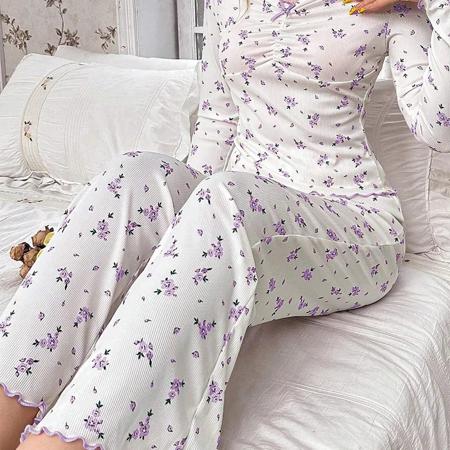 Ladies Fashion Floral Home Clothes Set V-neck Long Sleeve Spring Autumn Polyester Sleepwear Two-piece Polyester Chemise