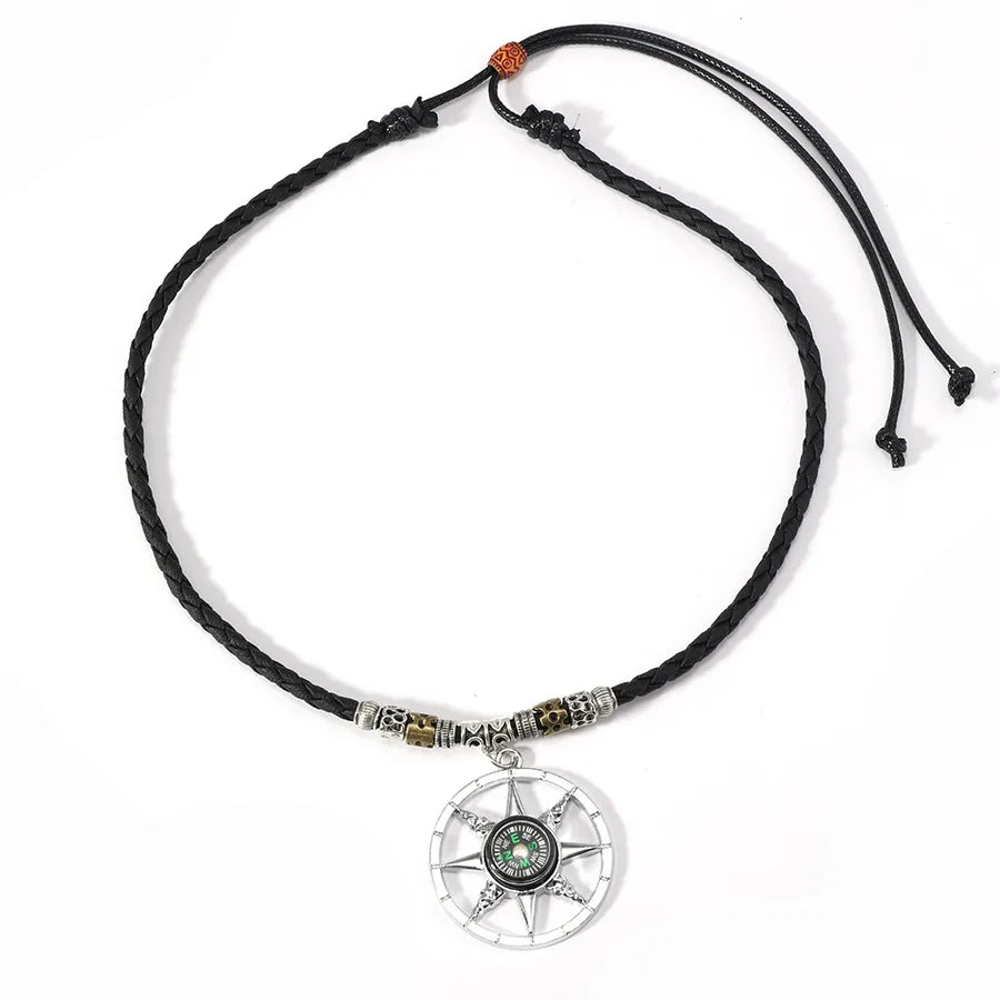 Hip-Hop Retro Leaf Alloy Men's Pendant Necklace