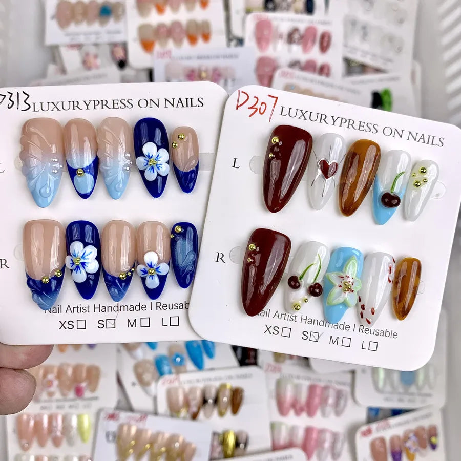 Handmade Detachable Shell Sculpture Cat Eye Almond Nails Ice Transparent Floral Design Wearable False Nails For Women