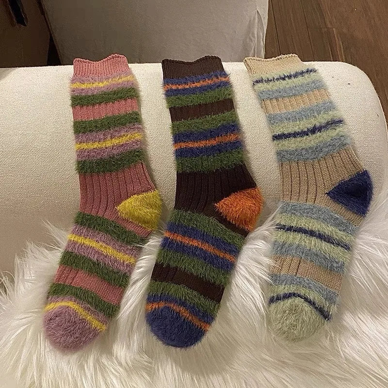 unisex casual simple style color block stripe cotton crew socks a pair