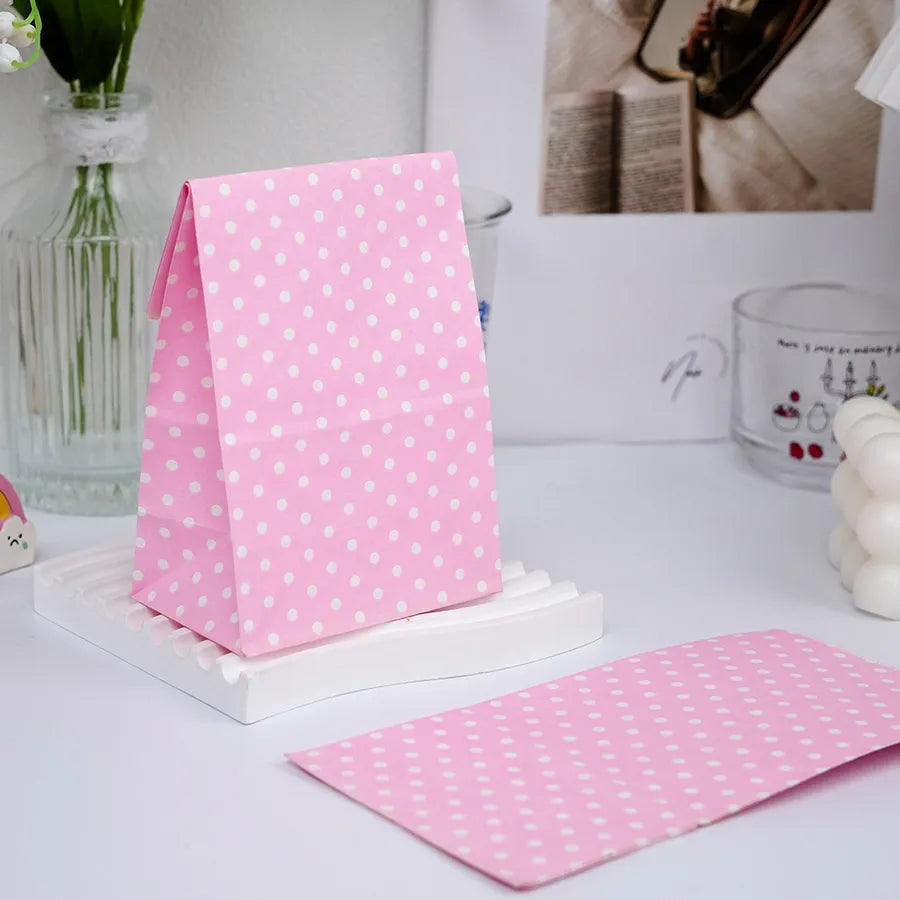 Cute Cartoon Paper Party Gift Wrapping Supplies
