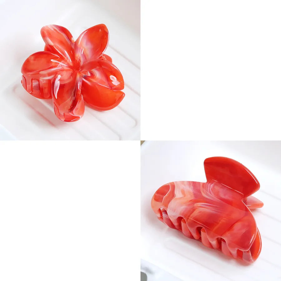 Elegant Lady Artistic Women's Geometric Resin Hair Claws