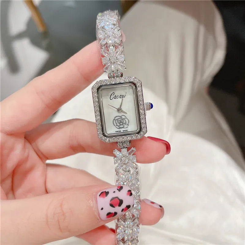Retro Classic Style Solid Color Jewelry Buckle Quartz Watch