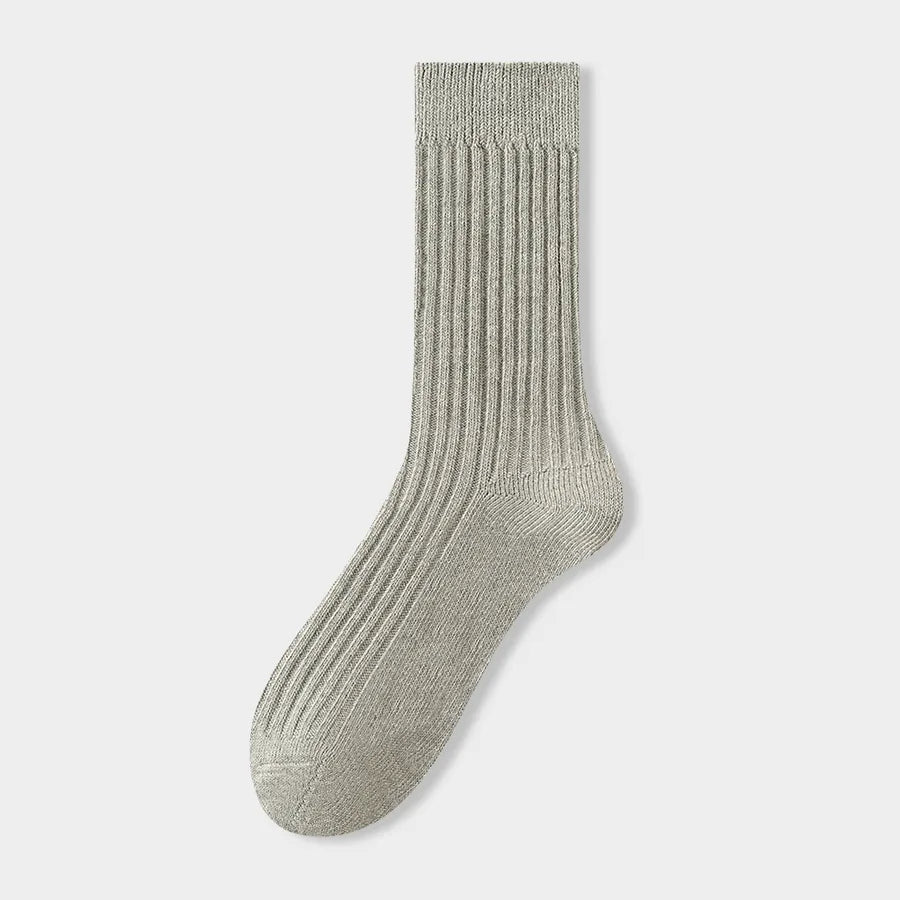 Vacation Simple Style Men's Solid Color Cotton Crew Socks A Pair