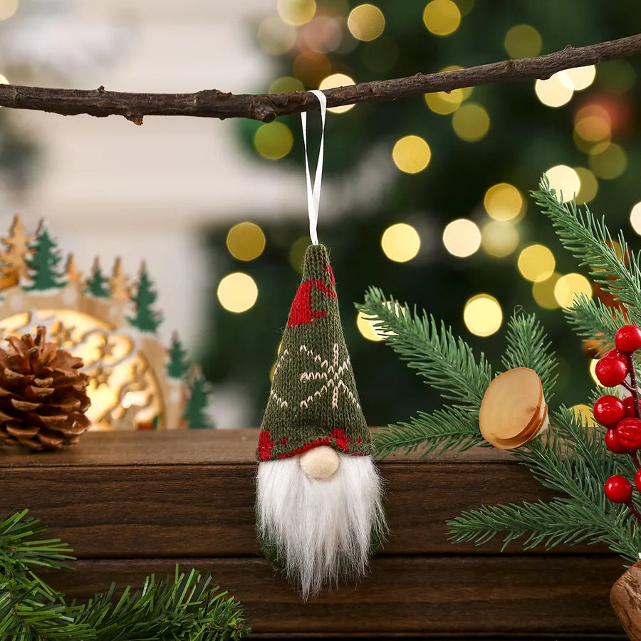 New Christmas Decorations Knitted Red Pendant Faceless Santa Claus Ornament For Christmas Tree American And Cartoon Style
