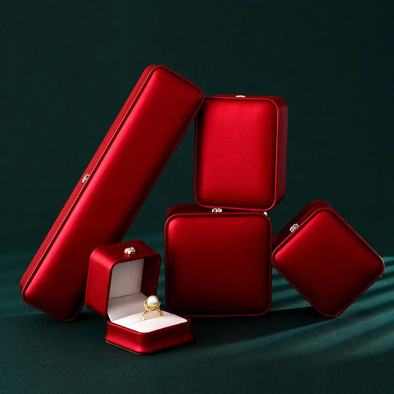 Spot Crown buckle jewelry box high-grade jewelry storage box wholesale jewelry box ring necklace box bracelet box