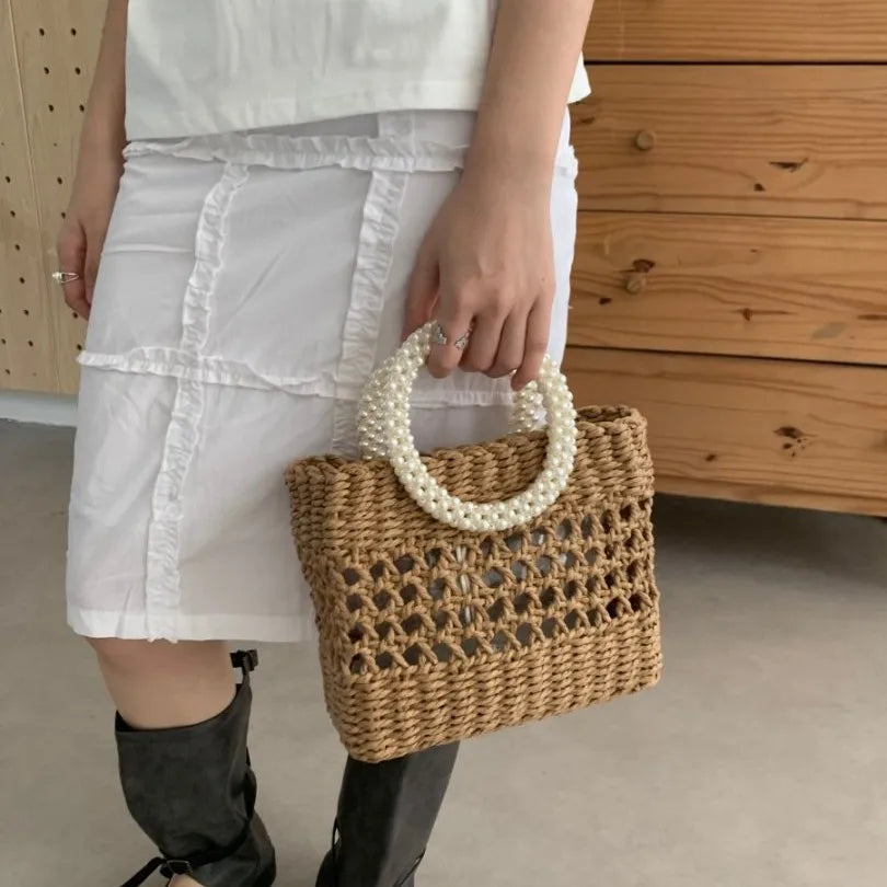 Chopped Straw Women's Woven Bag Hollow Portable Women's Bag Spring and Summer Niche Woven Bag New Fabric Straw Woven Bag Woven Bag Foreign Trade Hot Sale