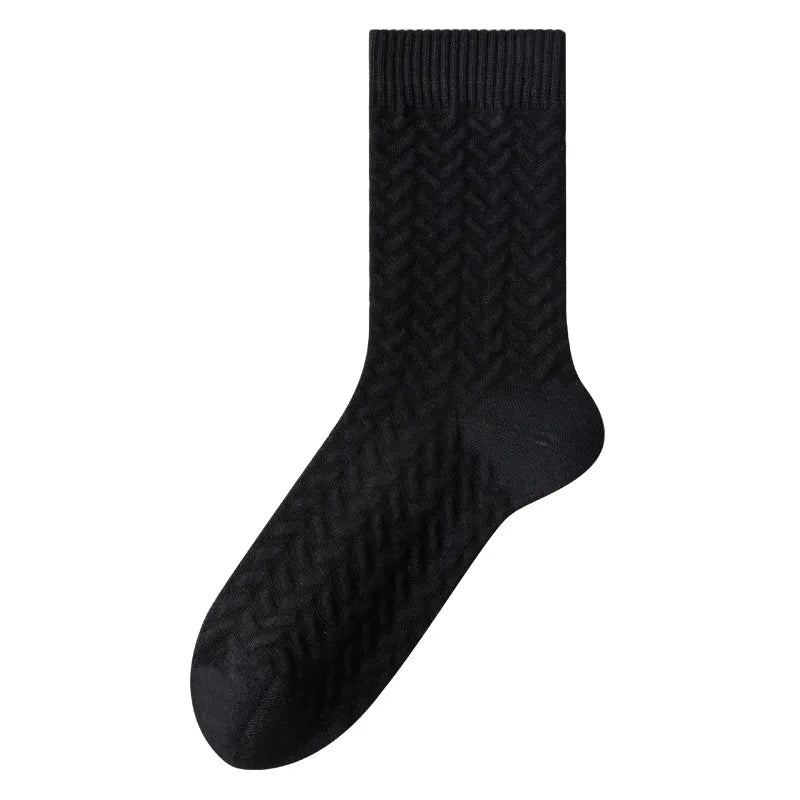 men's casual simple style solid color cotton crew socks a pair