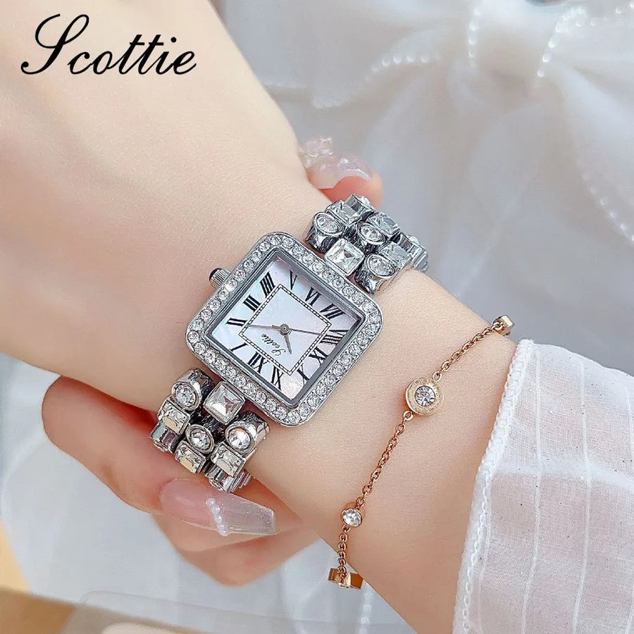 Elegant Streetwear Geometric Butterfly Double Snap Quartz Watch Women's Watches
