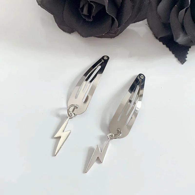Retro Punk Women's Moon Heart Shape Butterfly Alloy Charm Hair Clips
