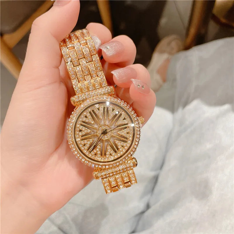 Luxurious Shiny Solid Color Butterfly Double Snap Quartz Watch