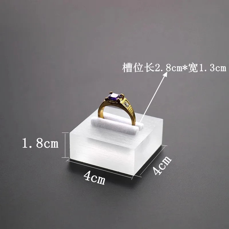 Acrylic Jewelry Ring Display Stand Shop Showcase Holder Base Props High-End Feeling Punched Out One-Piece Style Jewelry Accessory