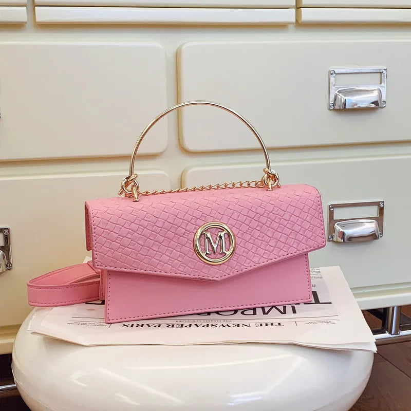 Letter Woven Pattern Bag for Women  New Trendy Fashion Retro Single Shoulder Crossbody Internet Celebrity Versatile Handbag