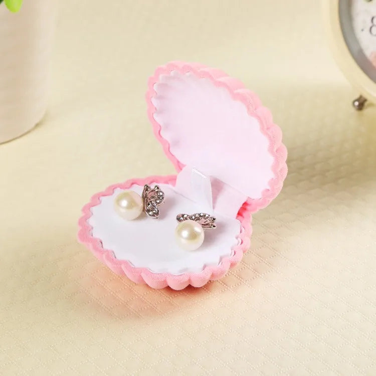 fashion shell plastic flocking jewelry boxes 1 piece