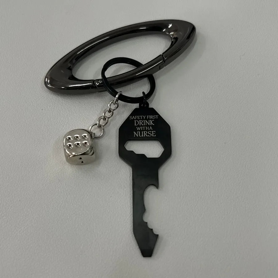Oval Keychain High-value Accessories Mountaineering Buckle Design Fashion Accessories cleanfit Niche Waist Hanging Ornaments