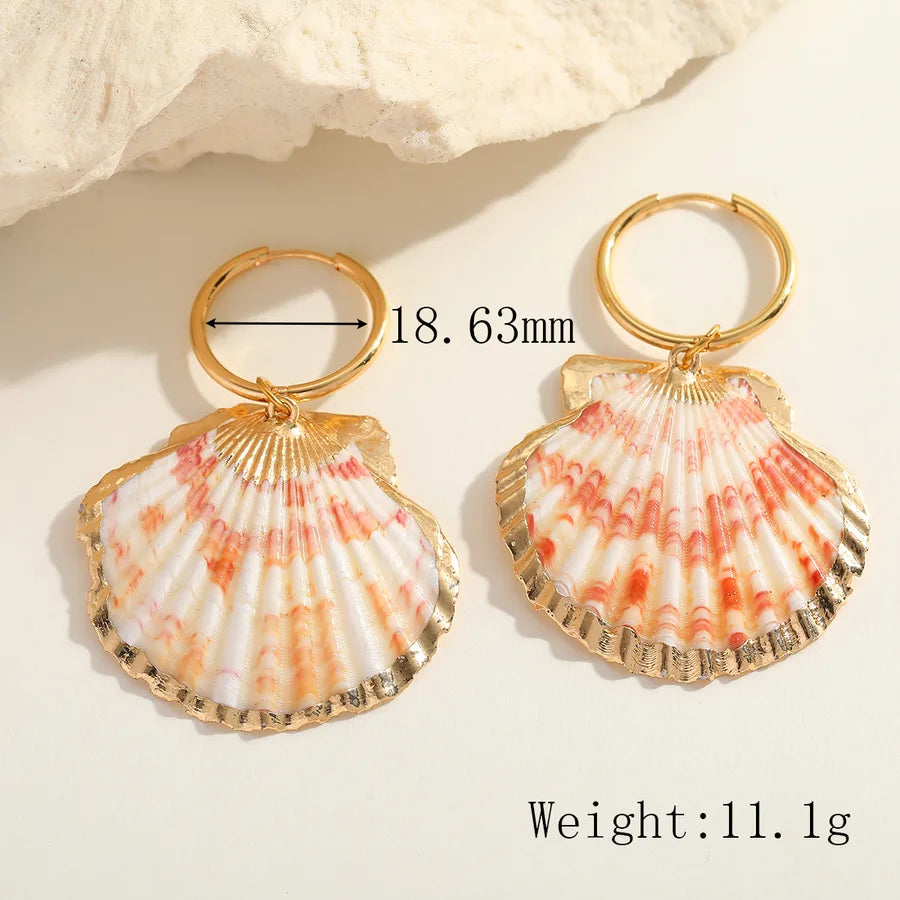 1 Piece Cute Romantic Marine Style Irregular Geometric Shell Plating Inlay 304 Stainless Steel Natural Shell 18K Gold Plated Earrings