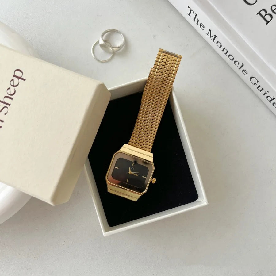 Elegant Glam Letter Single Folding Buckle Quartz Watch Women's Watches