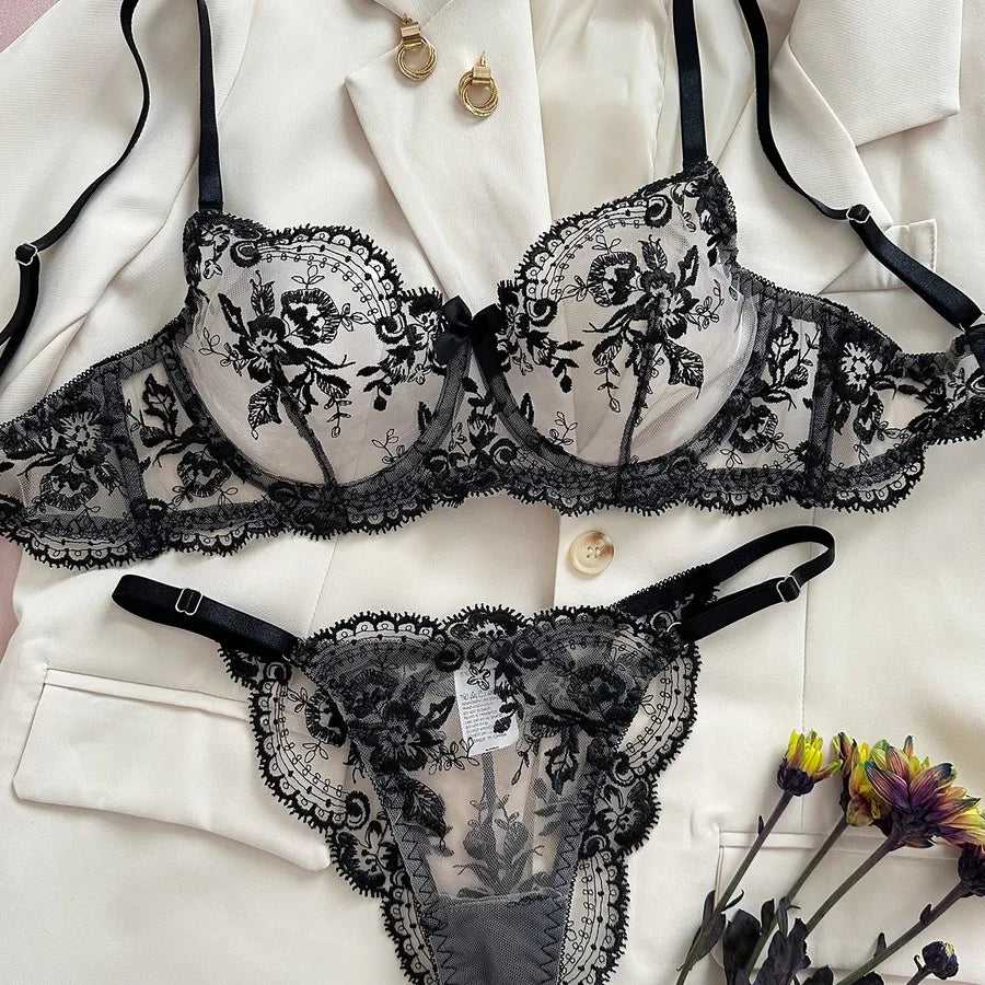Women's Sexy Flower Sexy Lingerie Sets Home Honeymoon Sheer Bra Low Waist See-Through Sexy Lingerie